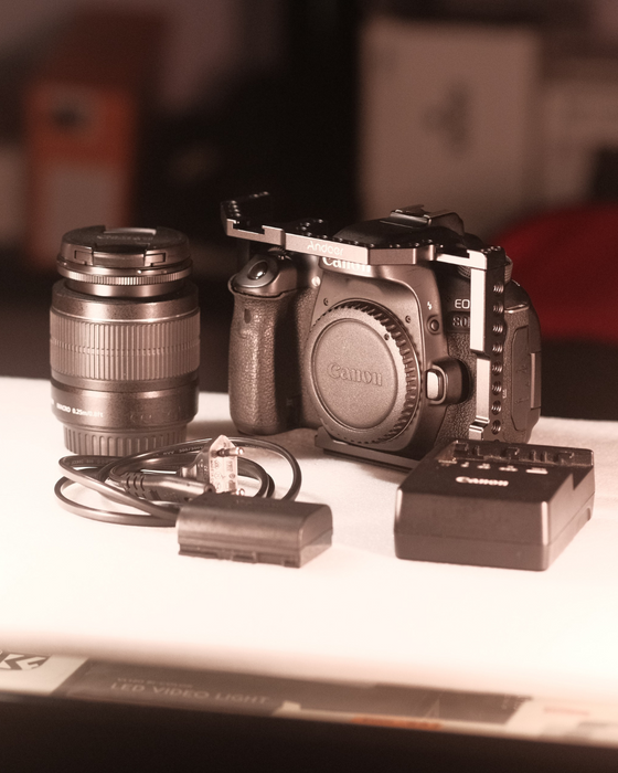 (USED) CANON EOS 80D DSLR Camera w/ 18-55mm Kit Lens & Cage - Decent - 108021004779 (camera) & 2566045227 (lens)