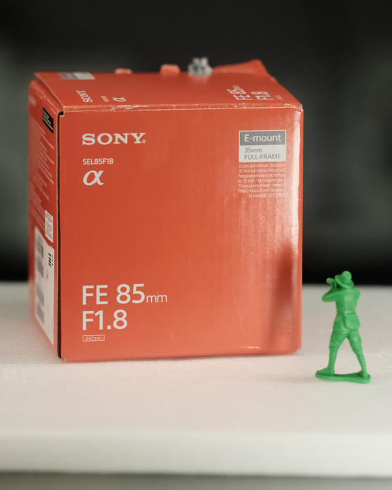(USED) SONY FE 85mm f/1.8 Lens - Like New - 3129452