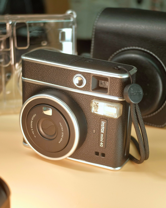 (USED) FUJIFILM INSTAX Mini SQ40 w/ Leather Case - Like New - A518657