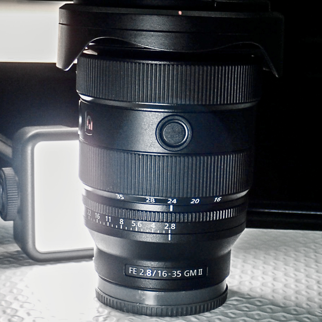 Camera Sony Sel1635 Sony FE 16-35mm GM Full Frame G Master Wide