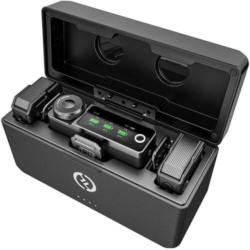 HOLLYLAND LARK MAX Duo 2-Person Wireless Microphone System (2.4 GHz, Black) - 2 mics + 1 receiver + charging case