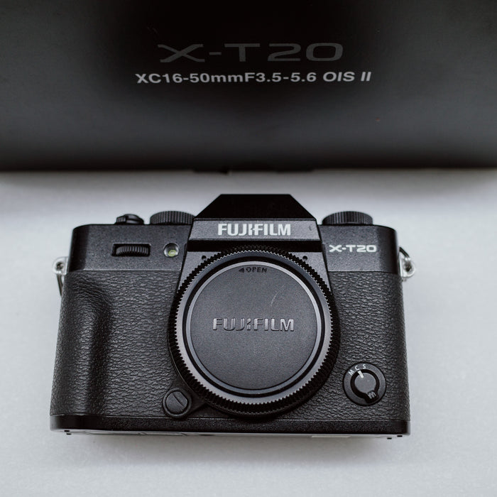 (USED) FUJIFILM X-T20 mirrorless camera w/ XF 18-55mm f/2.8-4 R LM OIS Kit Lens - Like New - 7BQ06120 & 75A18750