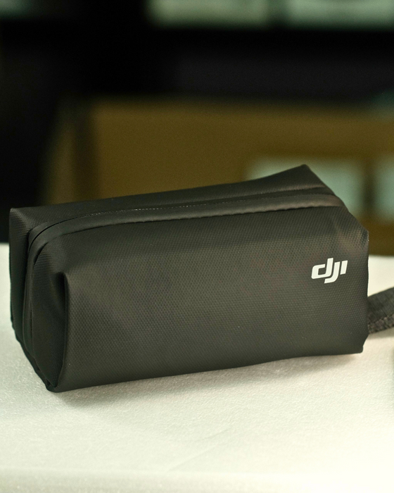 (USED) DJI Pocket 3 Creator Combo - Like New - 5WTZN4100289T3