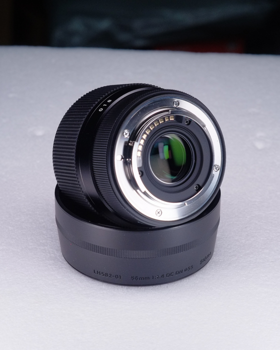 (USED) SIGMA 56mm f/1.4 DC DN for Fujifilm X mount  - Like New - 54679818
