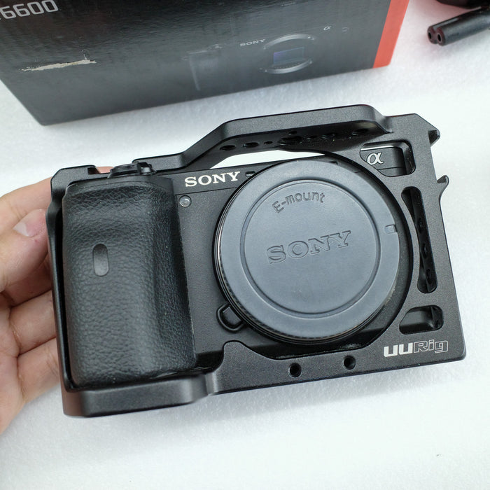 (USED) SONY A6600 Mirrorless Camera w/ Cage - Like New - 4973489