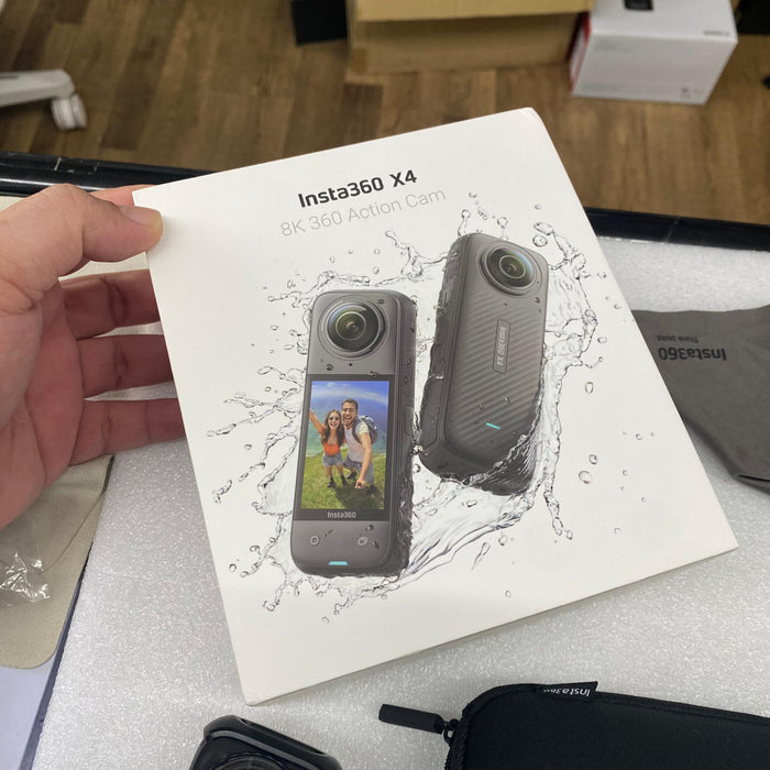 (USED) INSTA360 X4 w/ extra original battery (total 2 pcs) & OEM premium lens guard (glass material) - Like New - BMLA2411P3CUH